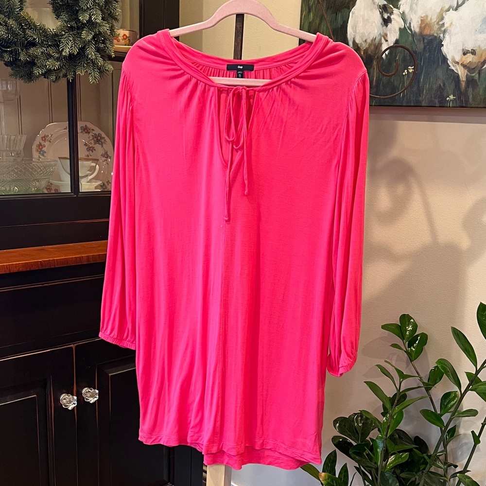 Women's GAP Pink Top
